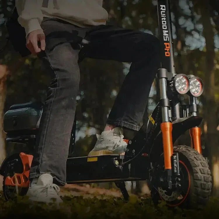 Ruitoo M5 Pro Electric Scooter